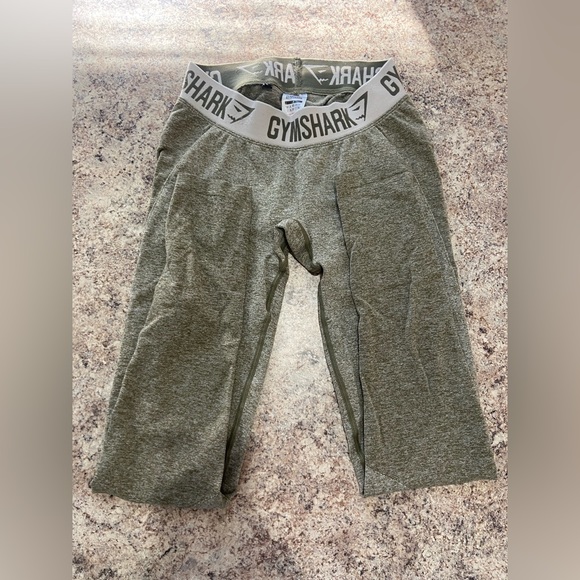 Gymshark Leggings - Picture 2 of 3